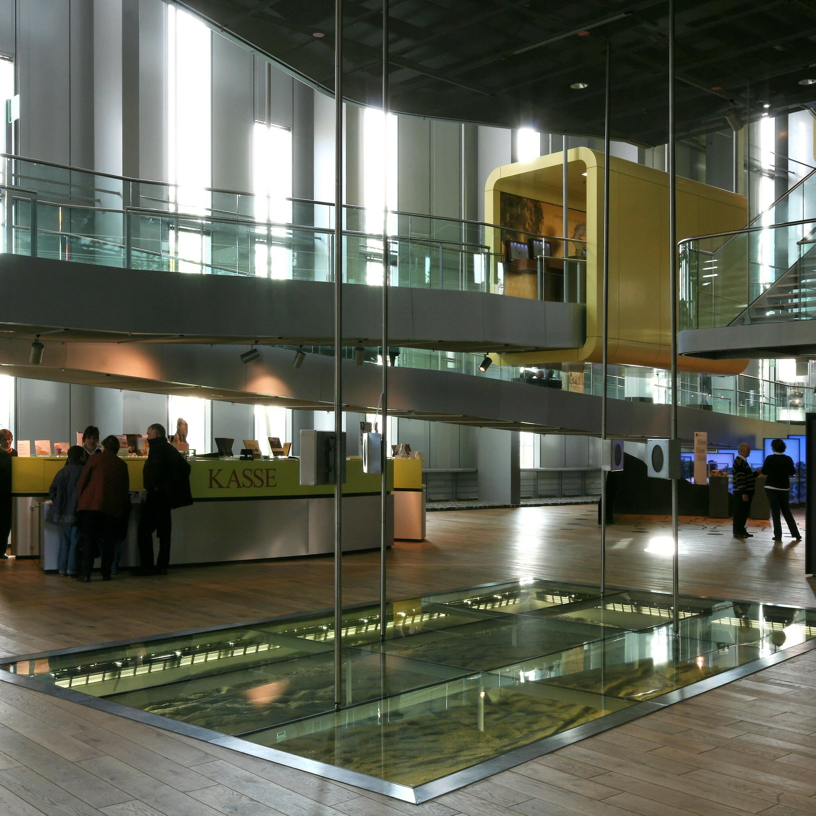 Hörsaal Y Universität Bielefeld I Ansicht SO