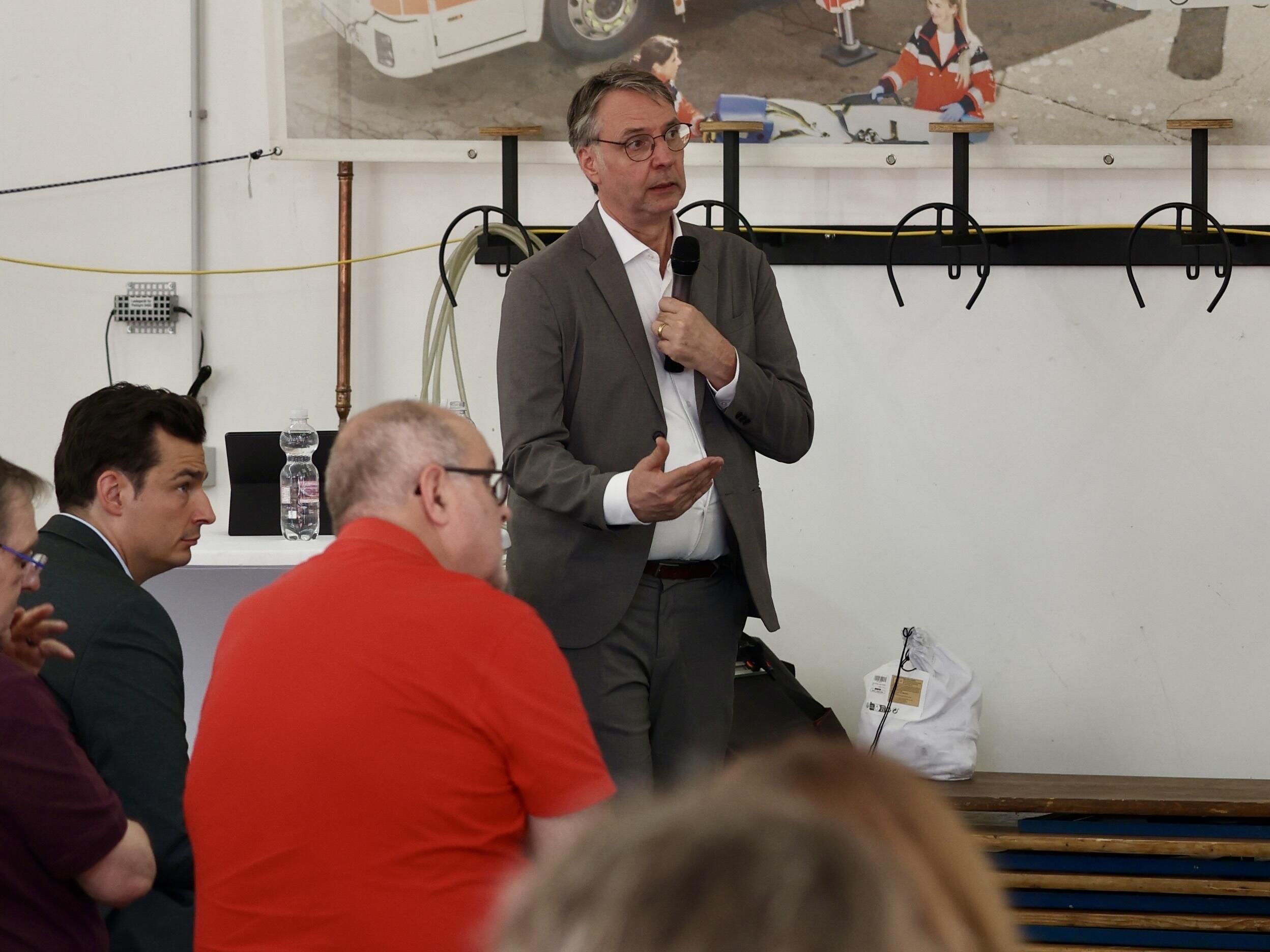Bürgerinformationsveranstaltung der Feuerwehr Bergisch Gladbach