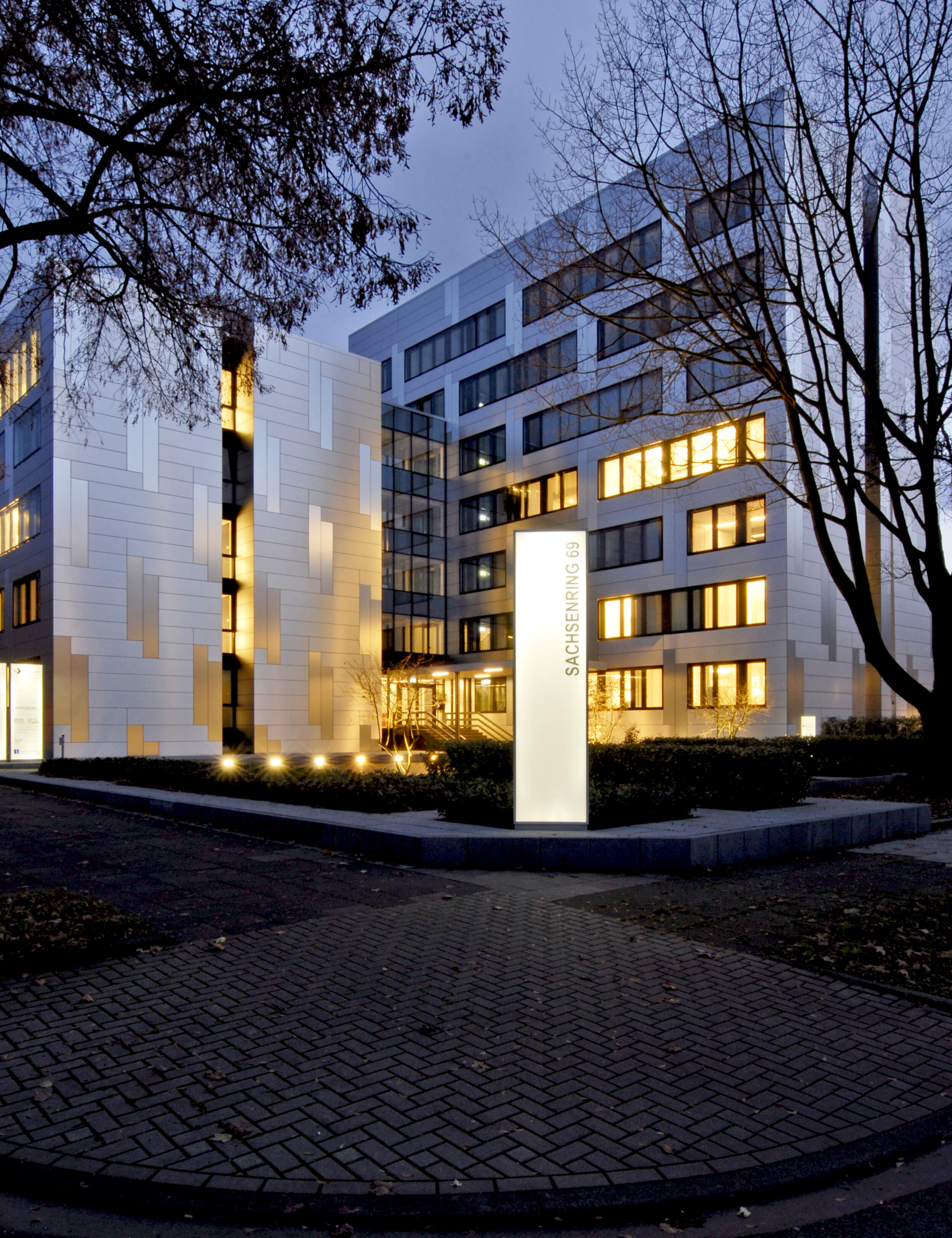 Pensionskasse Hoechst Revitalisierung bei Nacht