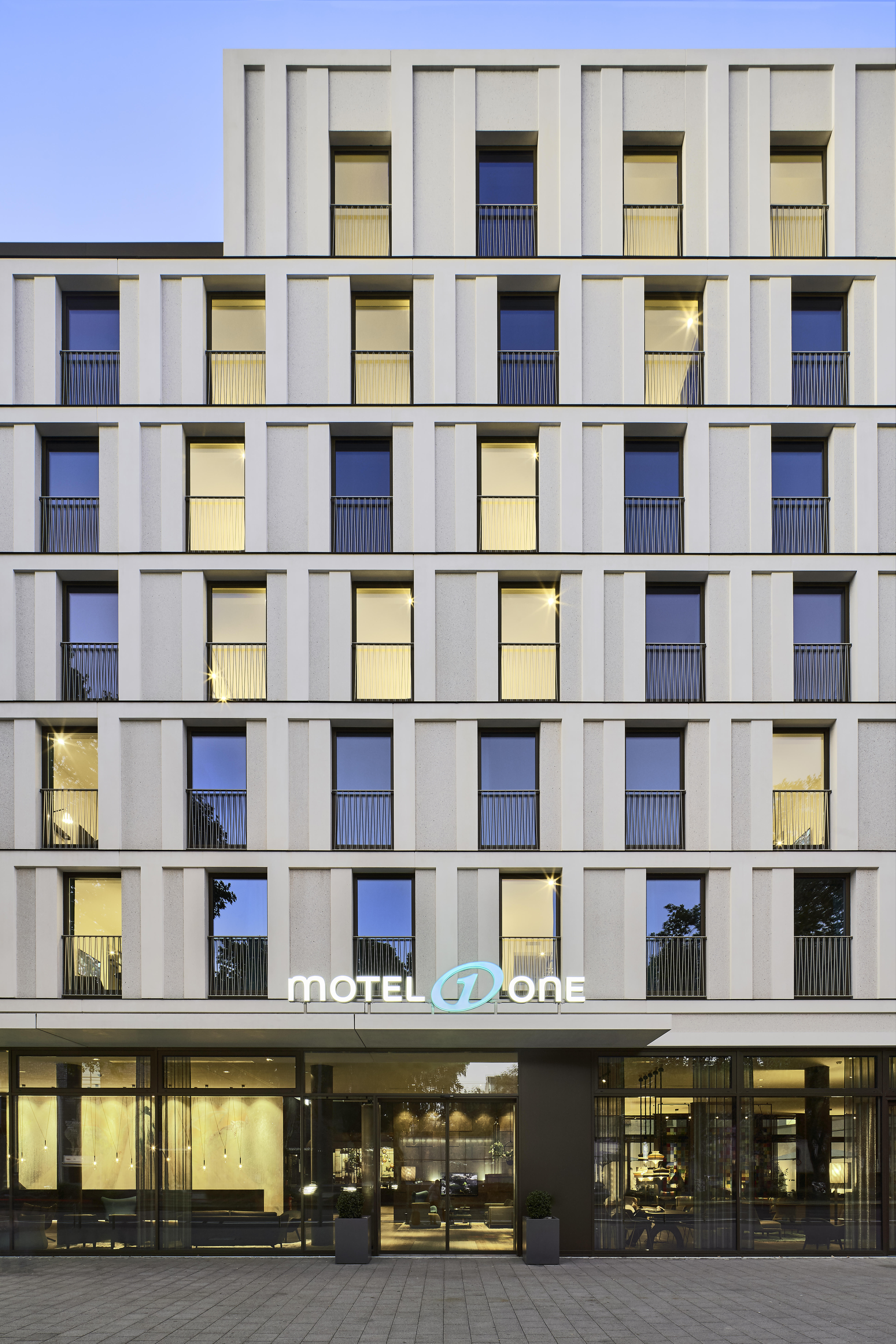 motel one Cäcilienstraße Köln © GATERMANN + SCHOSSIG / Foto Annika Feuss