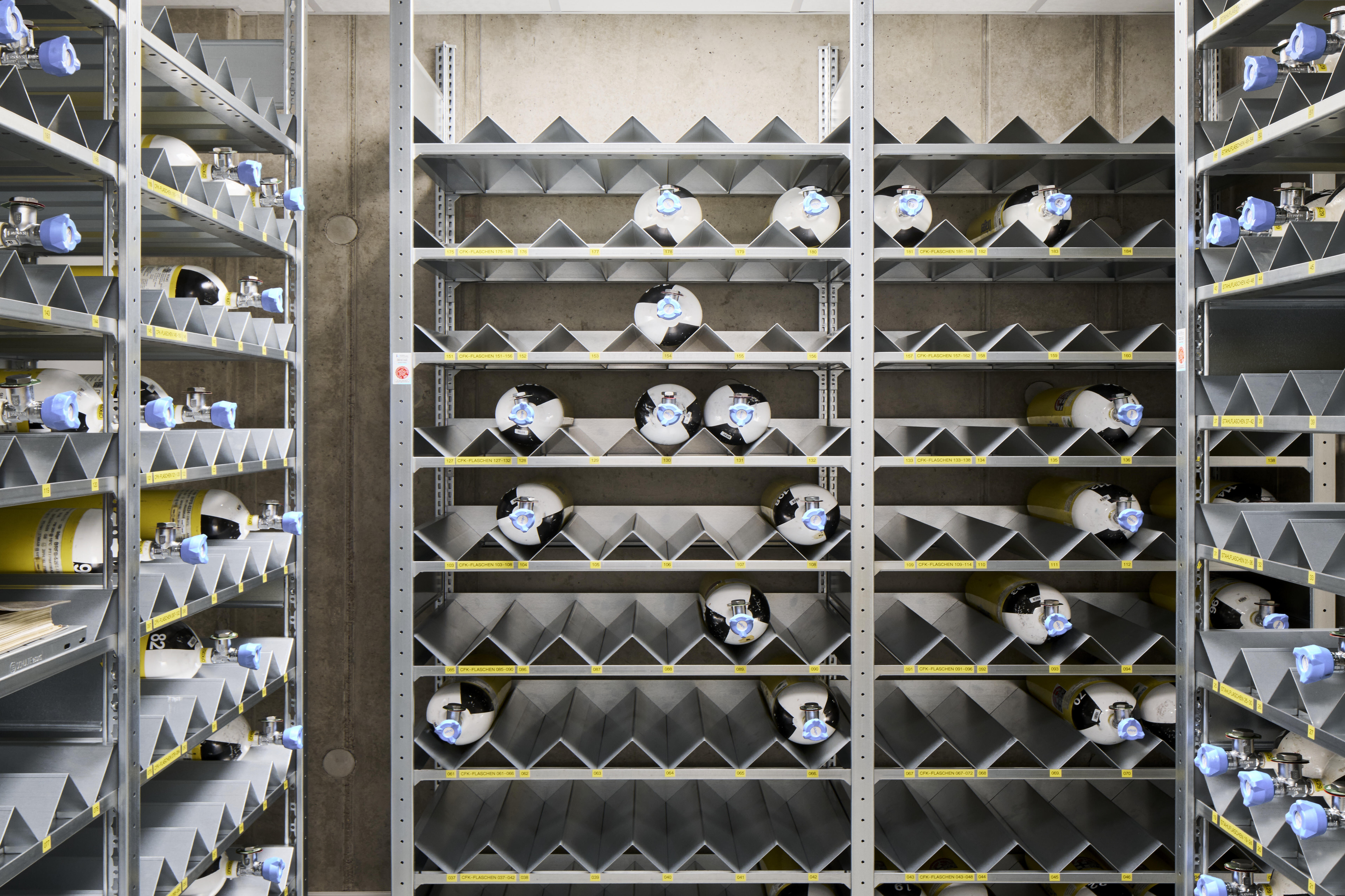 SUPERGELB ARCHITEKTEN